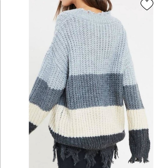 Color Block Ripped Sweater - Picture 2 of 7